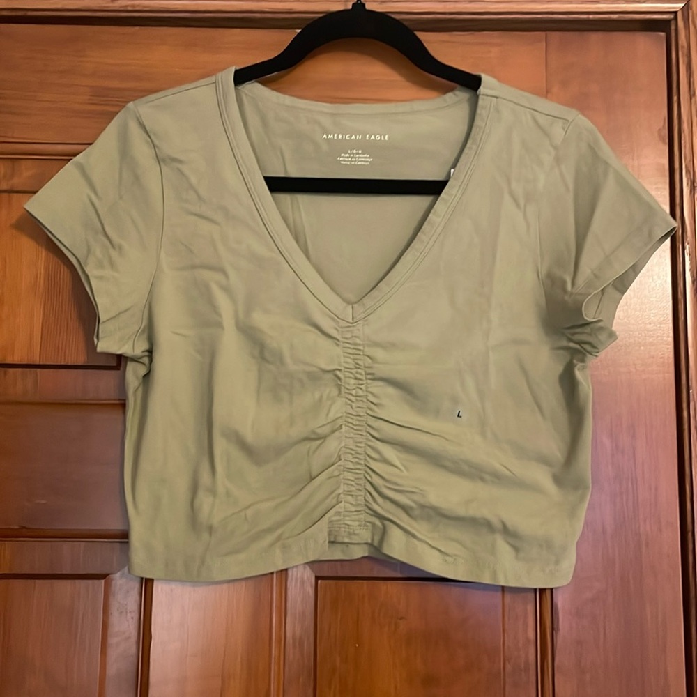 NWT AMERICAN EAGLE green crop top